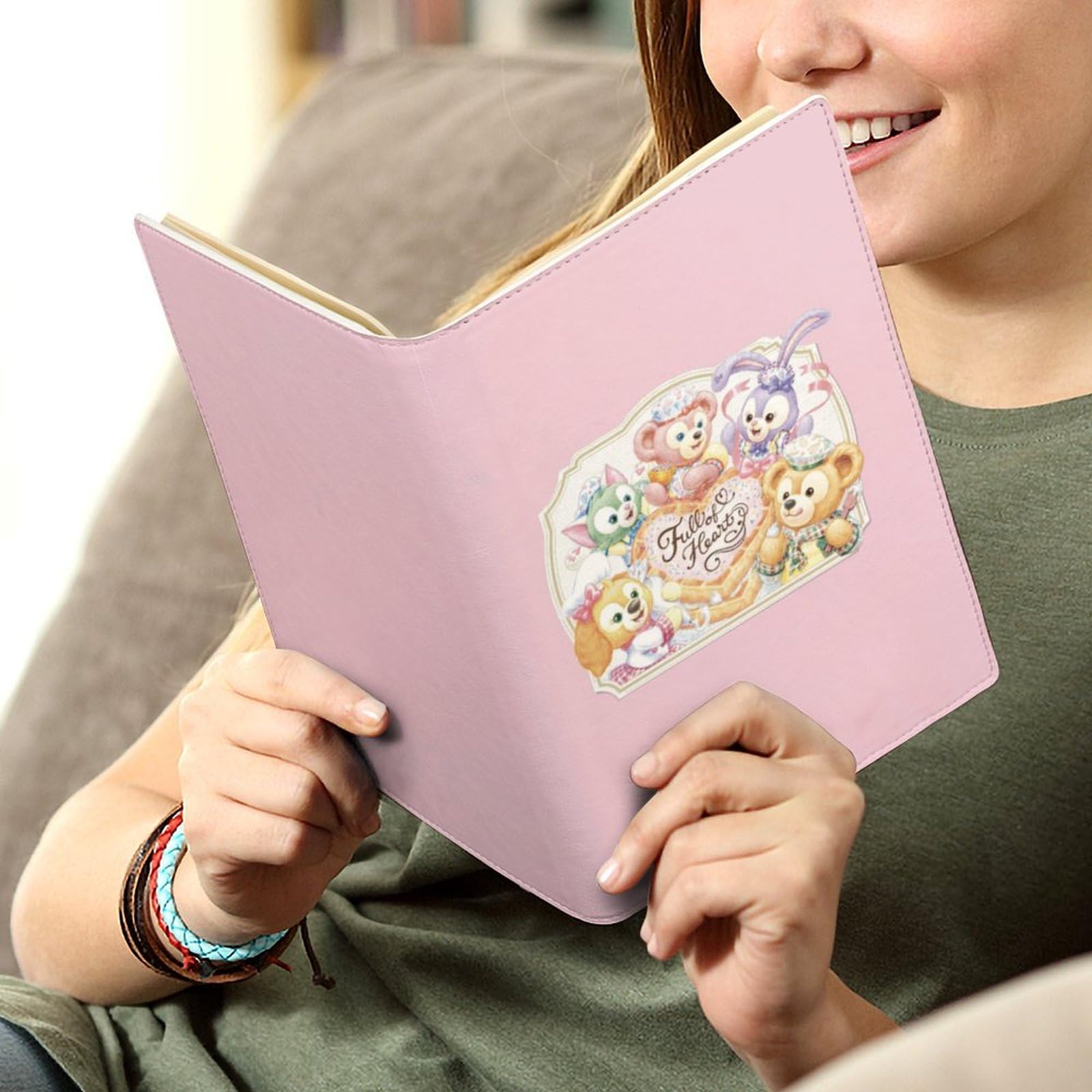 Amazon | ダッフィー フレンズ ノートカバー 20.7×14.2×1cmサイズ PU